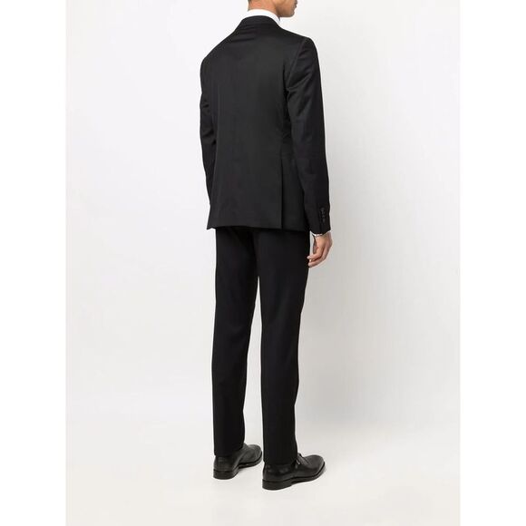 Tagliatore Men Classic Suit With Constructed Shoulder